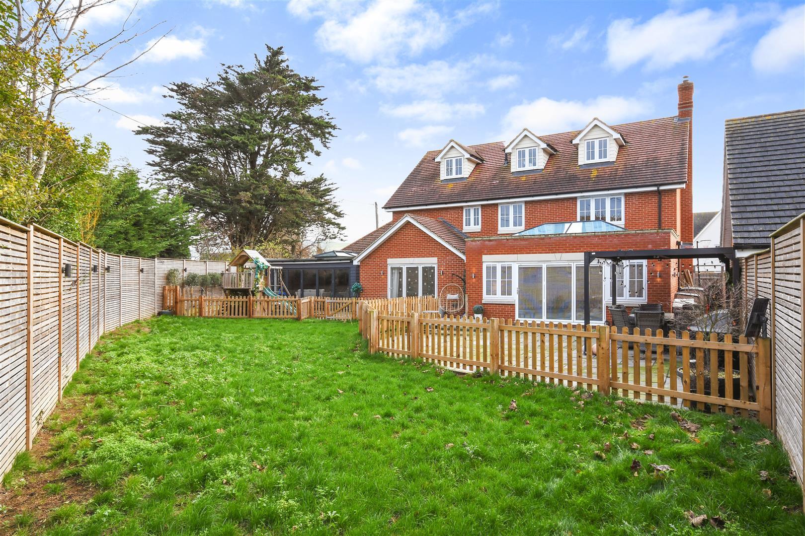 Property Image c85ed5bb-e457-4387-b65d-db59844b507c
