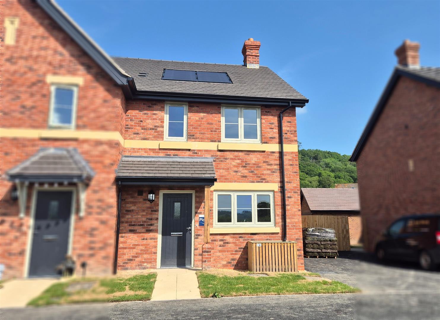 Property Image c86bf0c8-6515-442c-b68c-5484b1ffd4ce