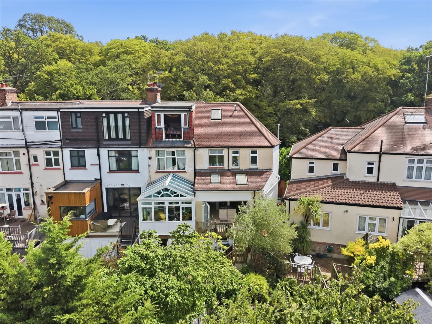 Property Image c86c7c3b-533c-4a77-b218-d47367f544a5