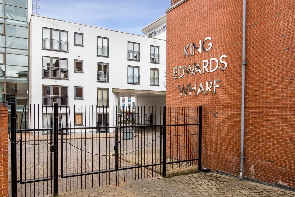 Property Image c8786bb2-be73-4a98-9b55-2fa71abe29d2