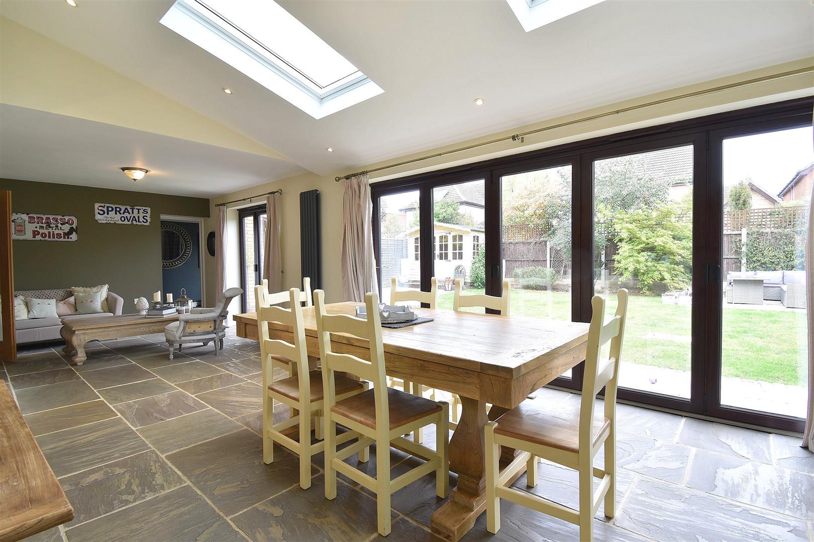 Property Image c87988e0-50ef-486f-bf37-07238b129c1f