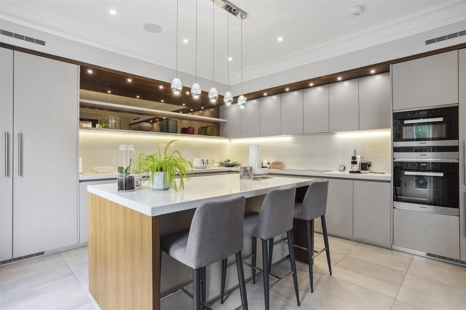 Property Image c895b9aa-02a5-40f2-828e-d3edd83fee03