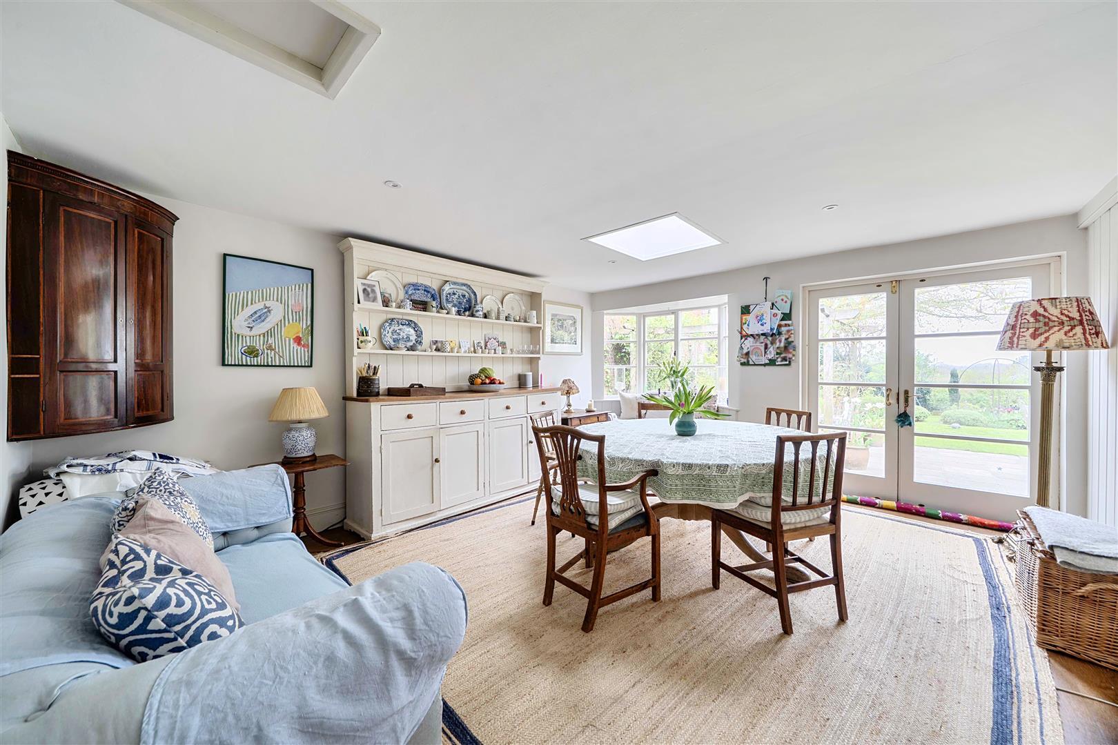 Property Image c8a7eb46-648d-4849-873a-54a70beb9a17