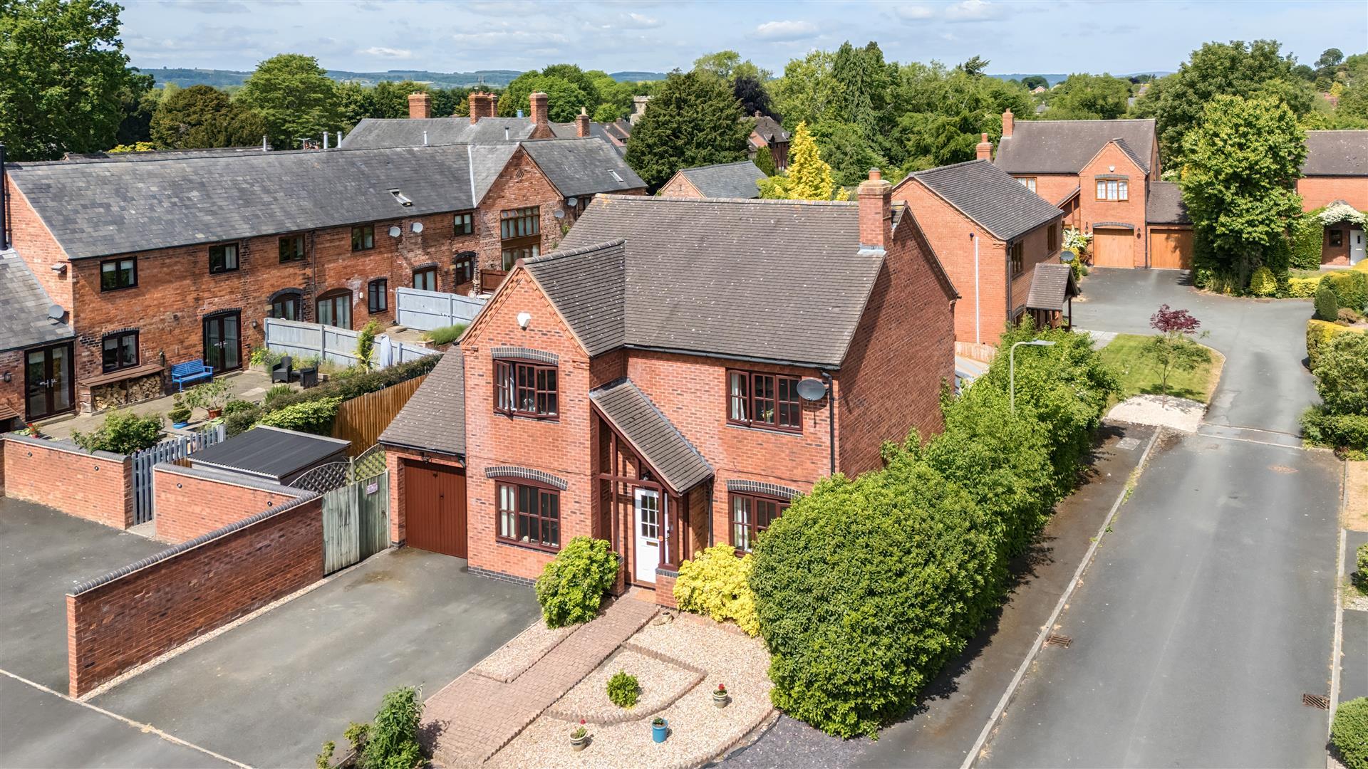 Property Image c8b9f693-feb9-429c-b955-392d55d05509
