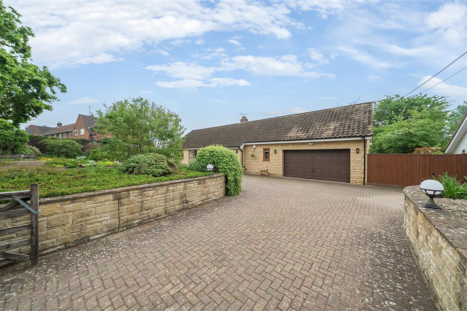 Property Image c8bc1e7c-42cc-494e-b2f8-23d913e8c53b
