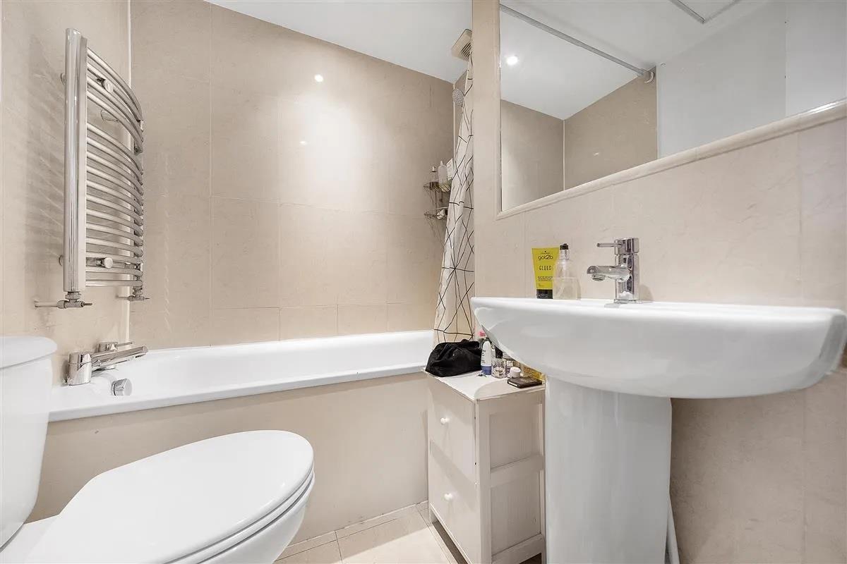 Property Image c8c5fa69-5936-40fa-a32e-82e83f2c5e9b