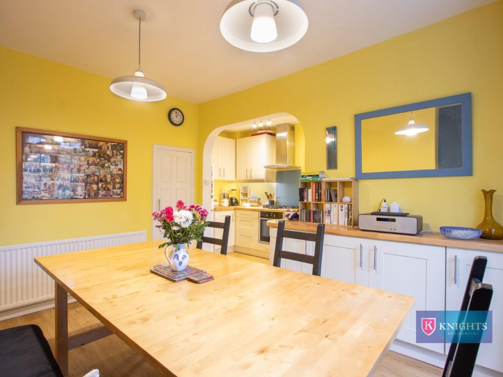Property Image c8ced5c9-dd2b-42c6-914f-becb585d7947