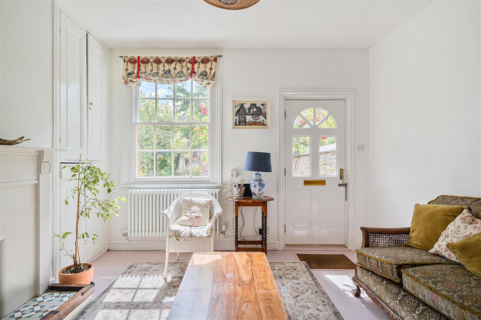Property Image c8f01619-a793-46e8-8563-b788a5a7648b