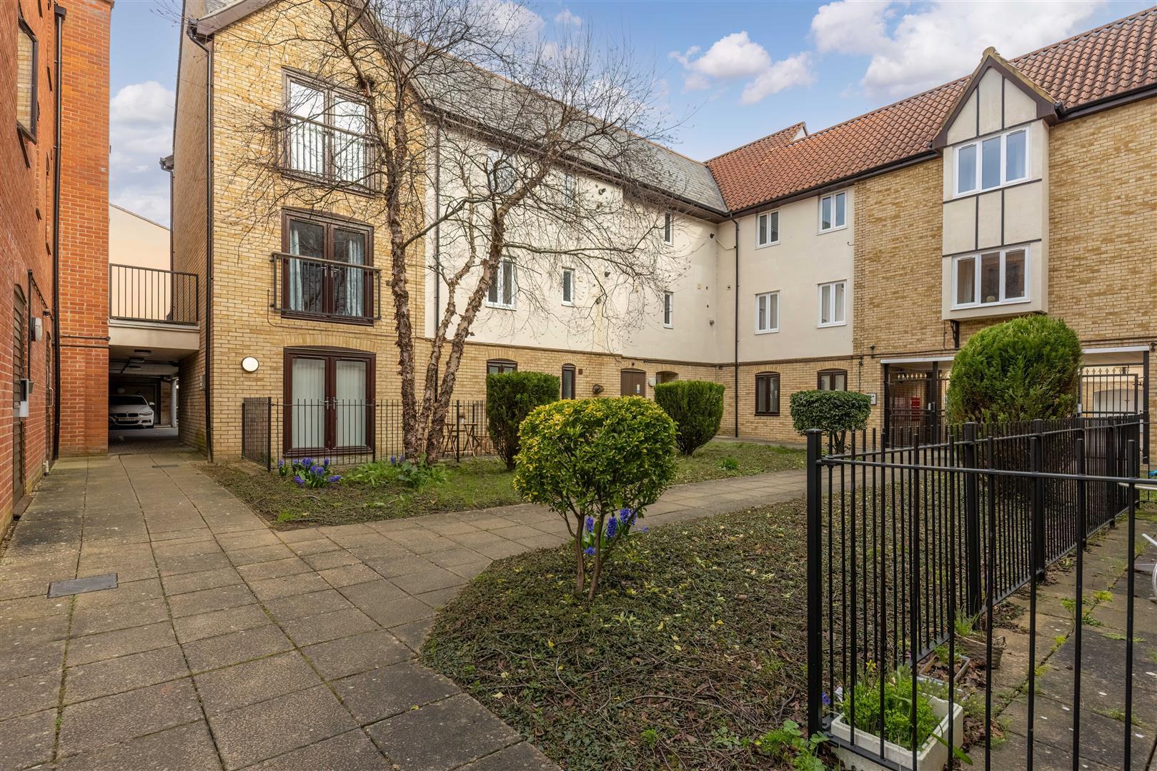 Property Image c915ca39-b18a-45c8-9fbb-2deea07820b6