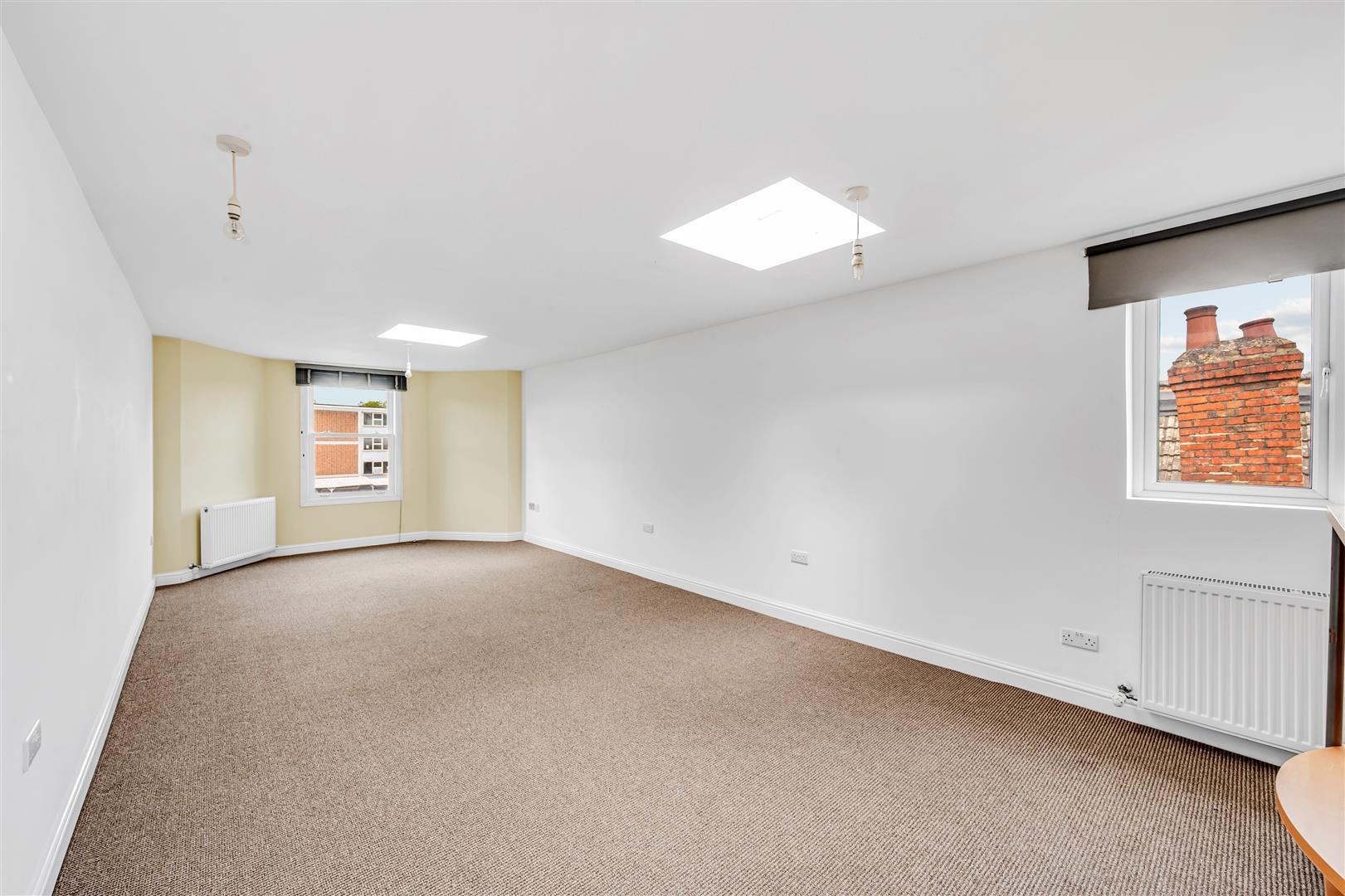 Property Image c9184149-de32-4b58-8661-3b3cecde403b