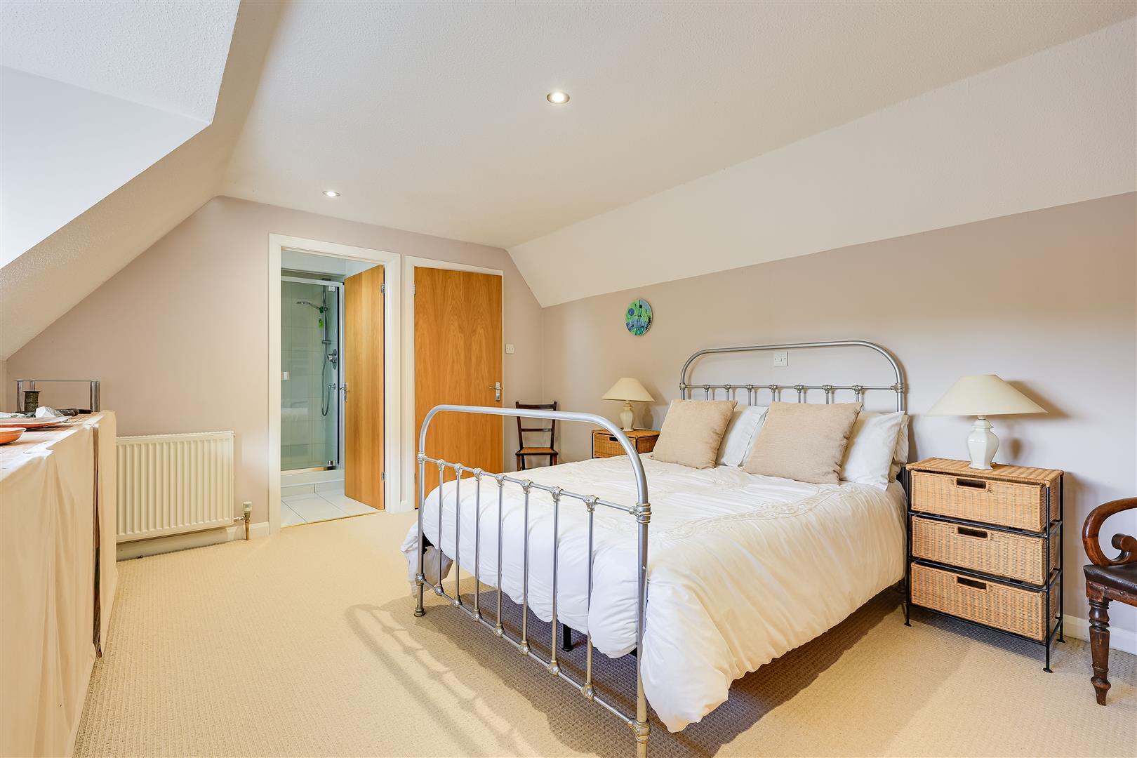 Property Image c949e84c-2230-4725-996a-83aa746b2c33