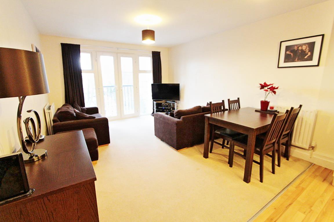 Property Image c94f906a-c6d6-4691-86ff-db4c31efe6b3