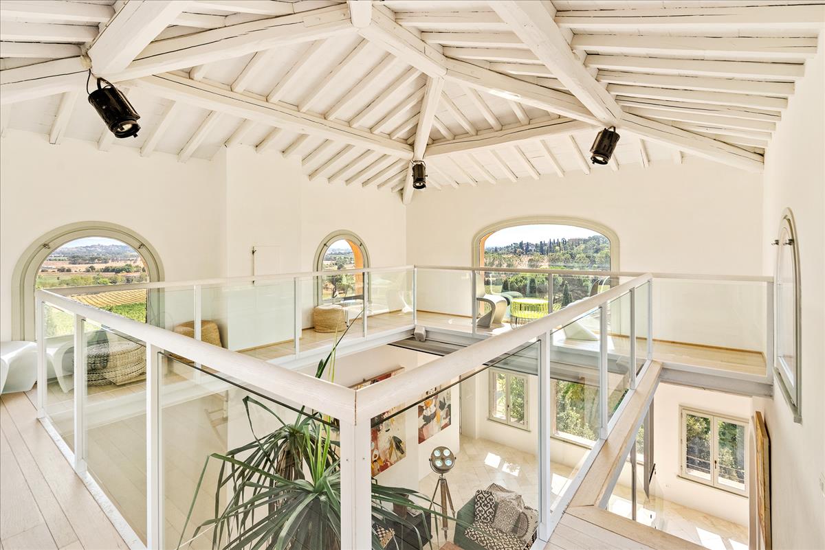 Property Image c9560ee1-5a8c-44aa-8c85-6eeebc94111f