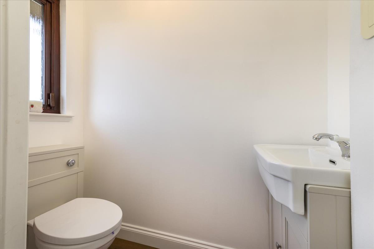 Property Image c9690604-6da0-47f3-89d7-d77b3a47e2ae