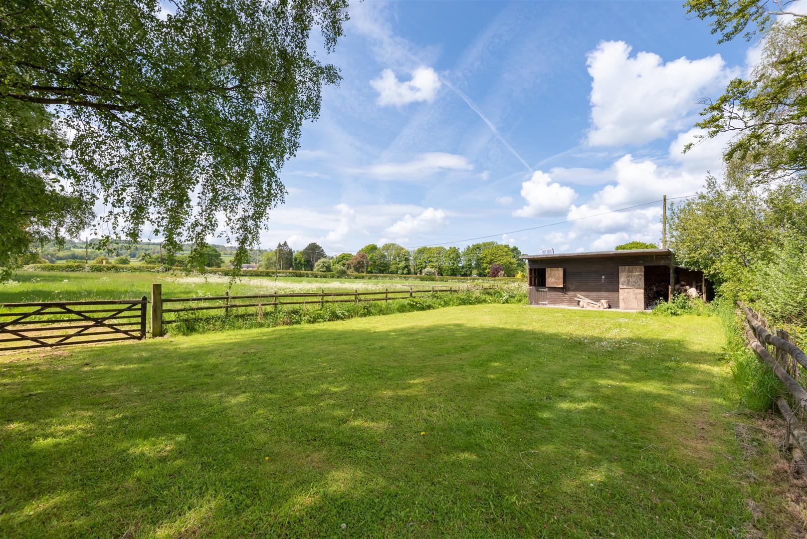 Property Image c9872355-dad8-4cb9-9e9b-c37767b6cd10