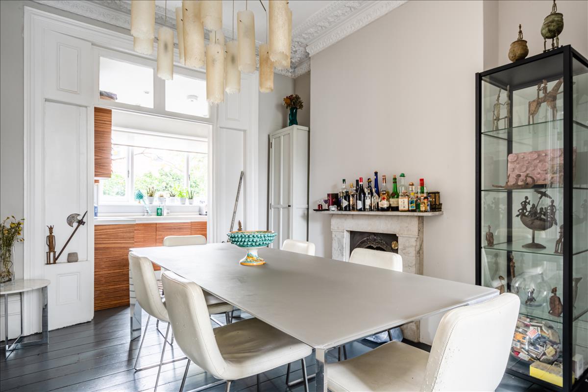 three bedroom triplex period conversion in london fields e9