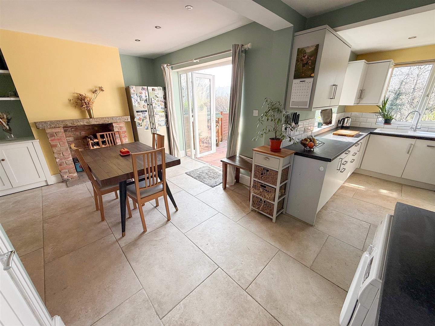 Property Image c9a79997-3408-45dd-80bf-77b34d64712b