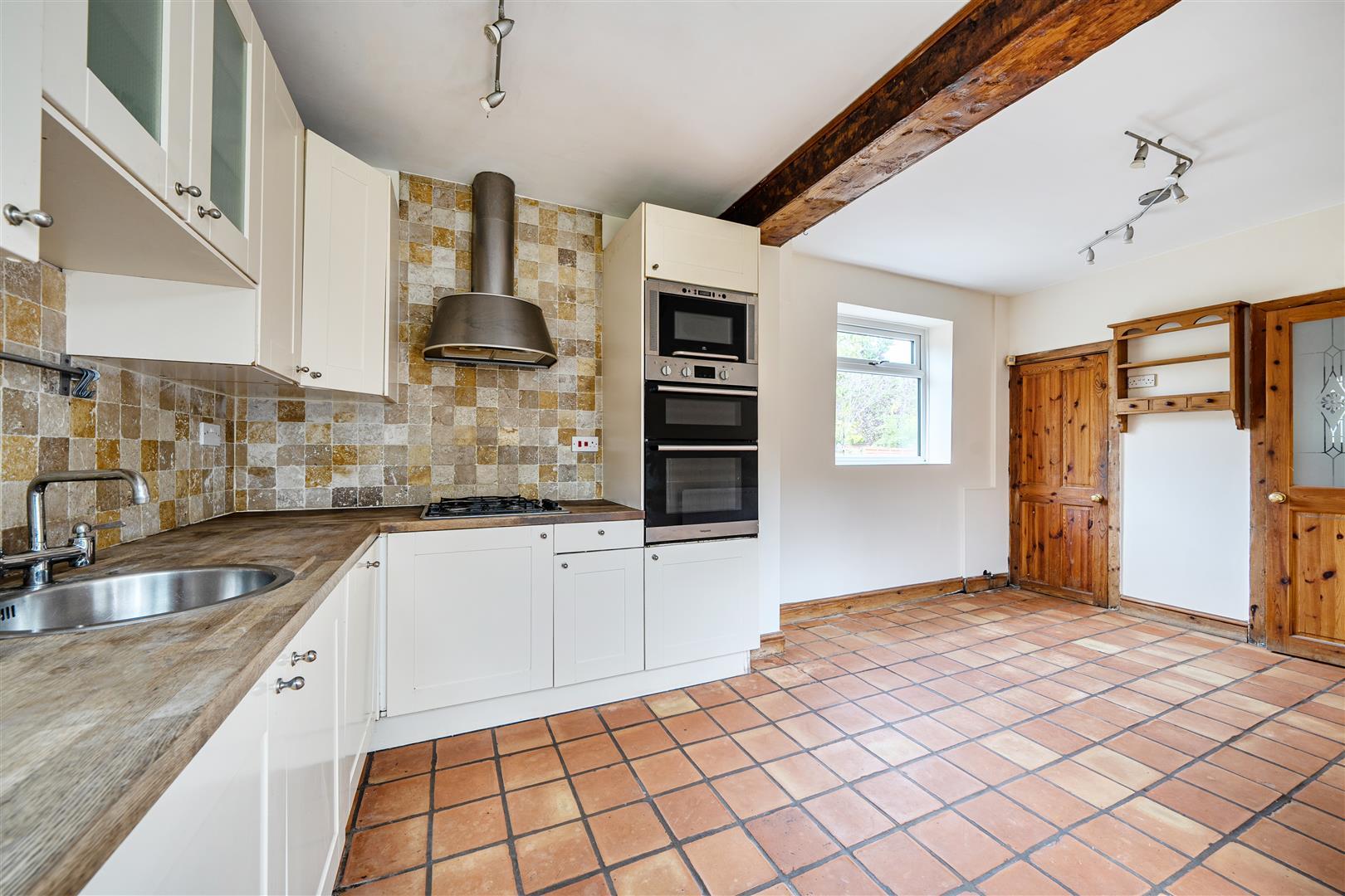 Property Image c9b2a919-0816-4c55-bfd1-3bdff221c275