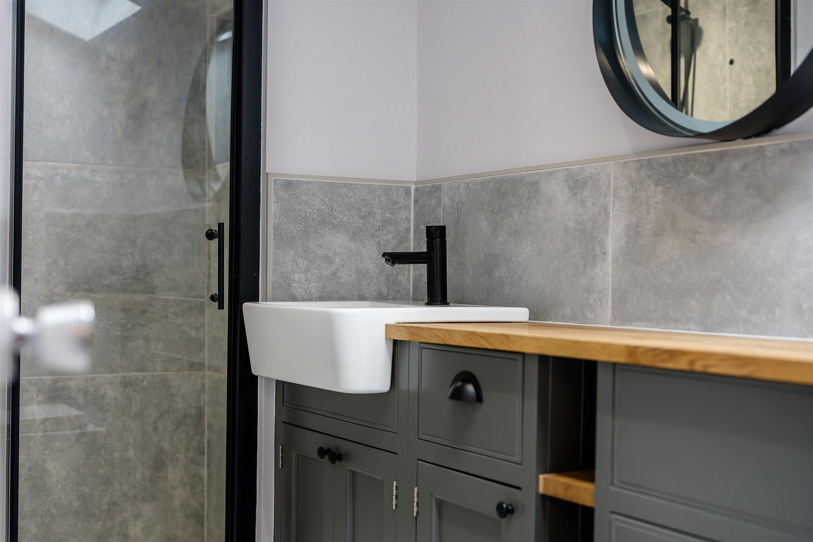 Property Image c9b642a8-50ef-45ec-8c1c-e23591756eb3