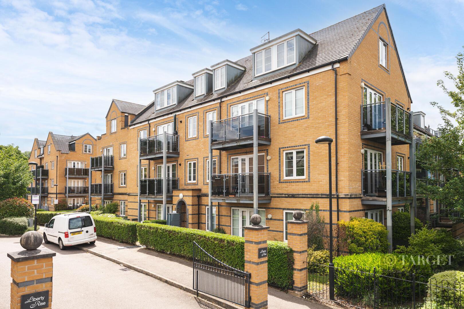 Property Image c9bbb249-48b9-44db-889f-46d5e80fd84a