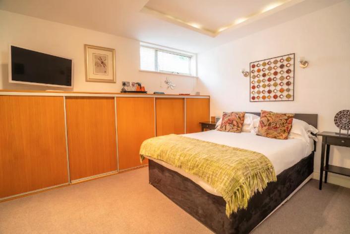 Property Image c9cbd9d8-1ccf-40e0-b6ba-6ee4fe508535