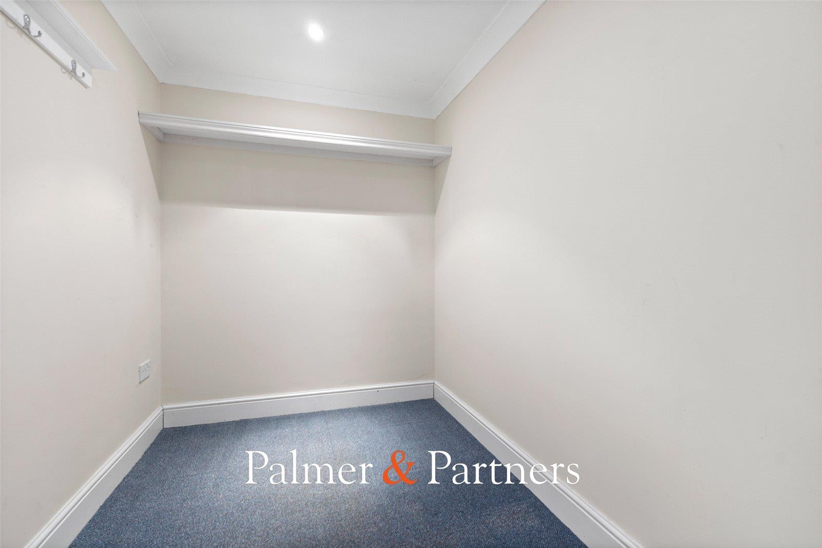 Property Image c9df9ab7-5aa9-4229-87cd-80086b5fcb42