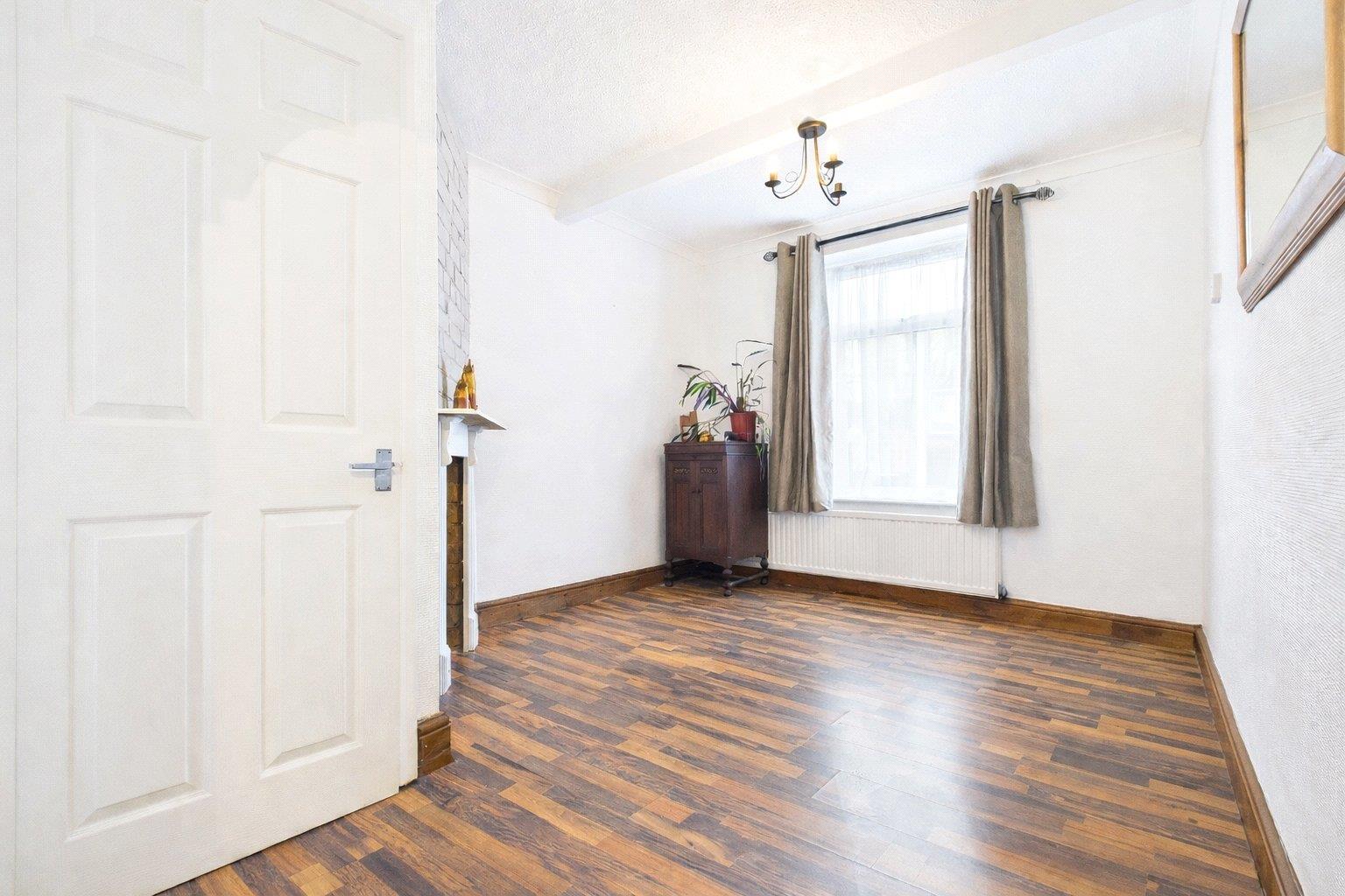 Property Image c9f96b76-7bc2-4bcf-9f86-1acc188b3354