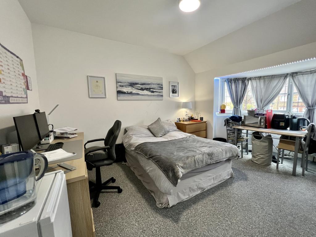 Property Image c9fbf396-1d05-4041-9746-db16a2984302