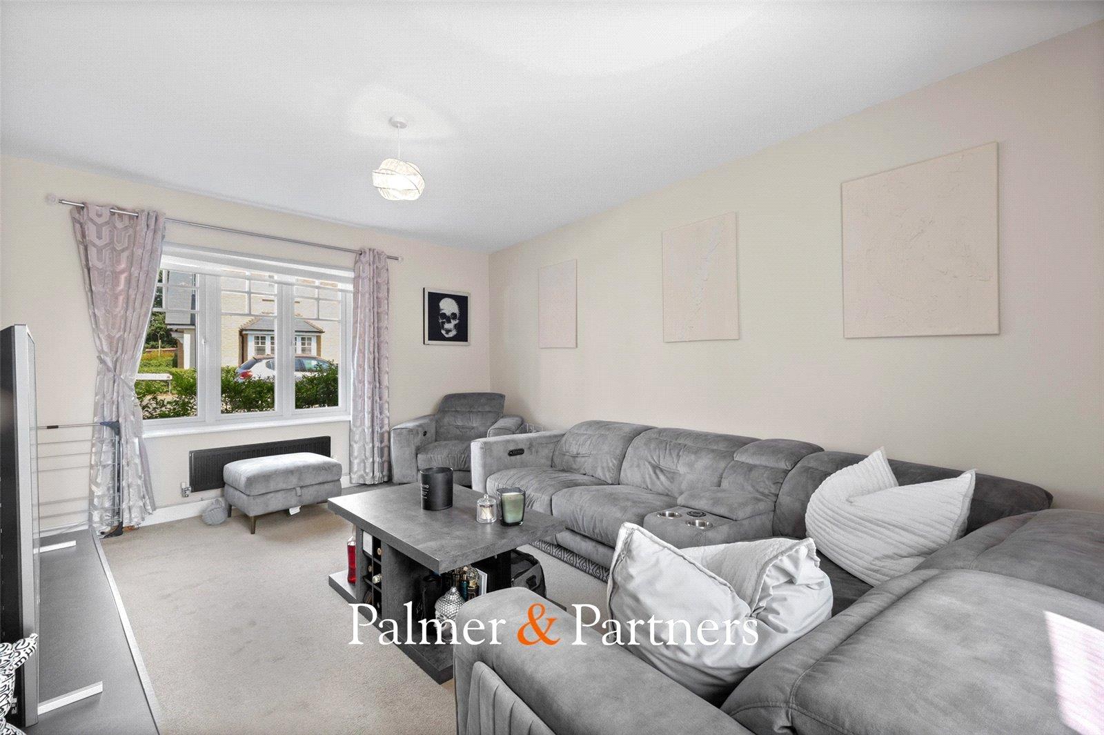 Property Image c9fc0264-76f0-4d81-9e81-4106b496cd66