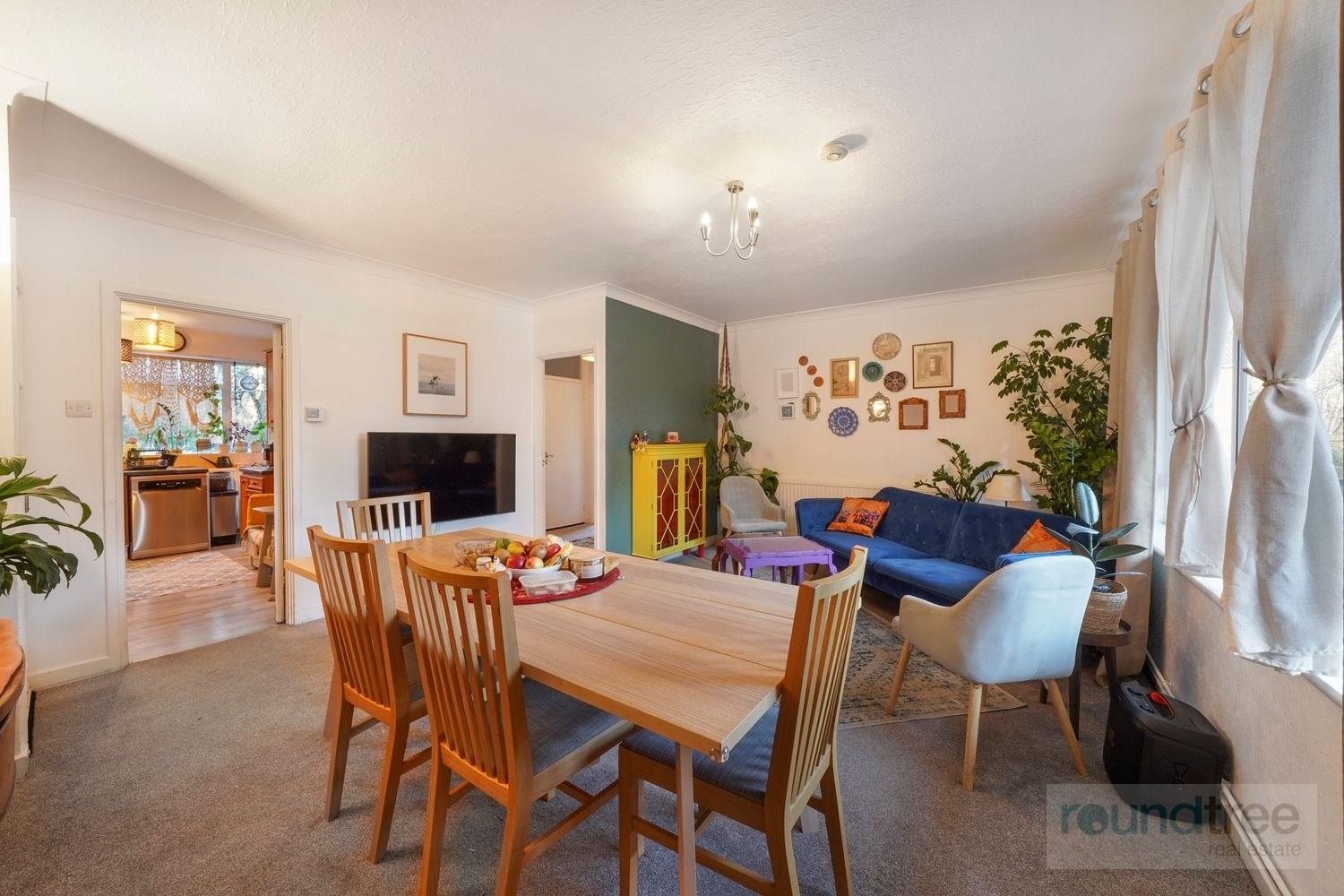 Property Image ca187975-cd36-4e3d-97fc-3a10a6b82ac2