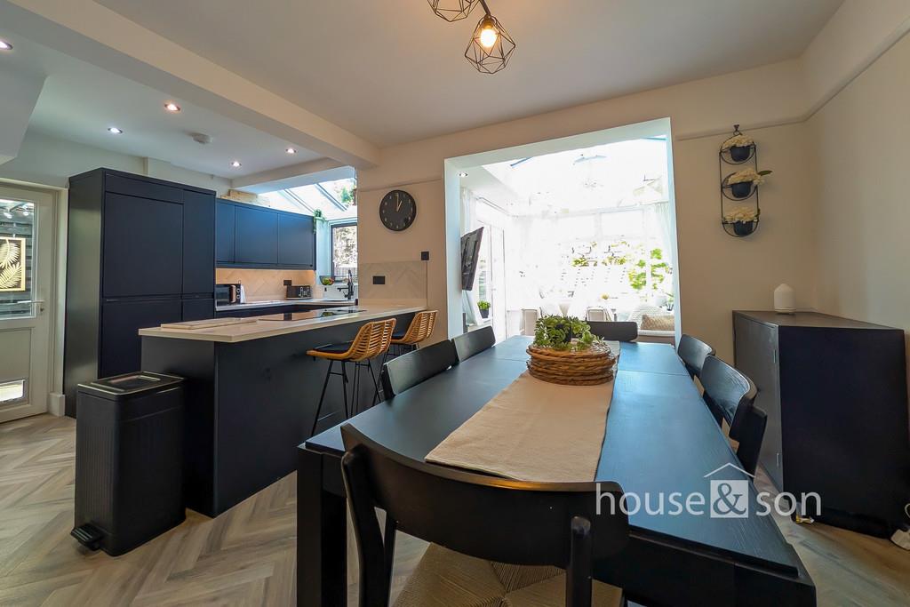 Property Image ca2f43c6-ed17-474b-9912-4ab1547dd3c7