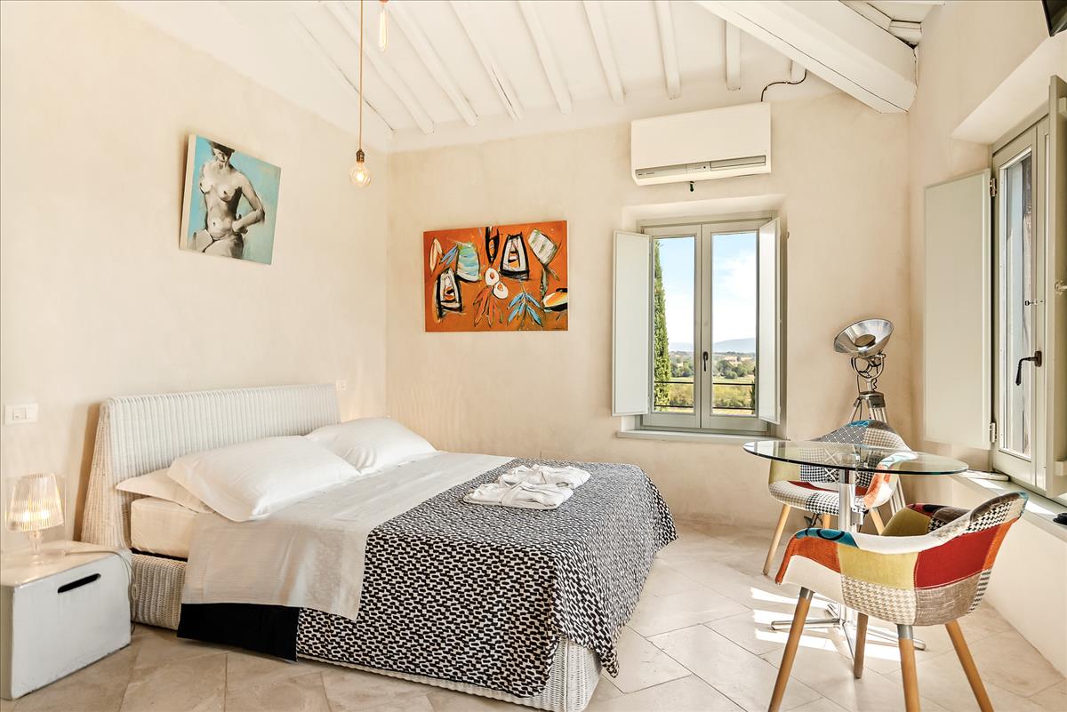 Property Image ca30ef1d-3822-401e-a294-52417cddb846