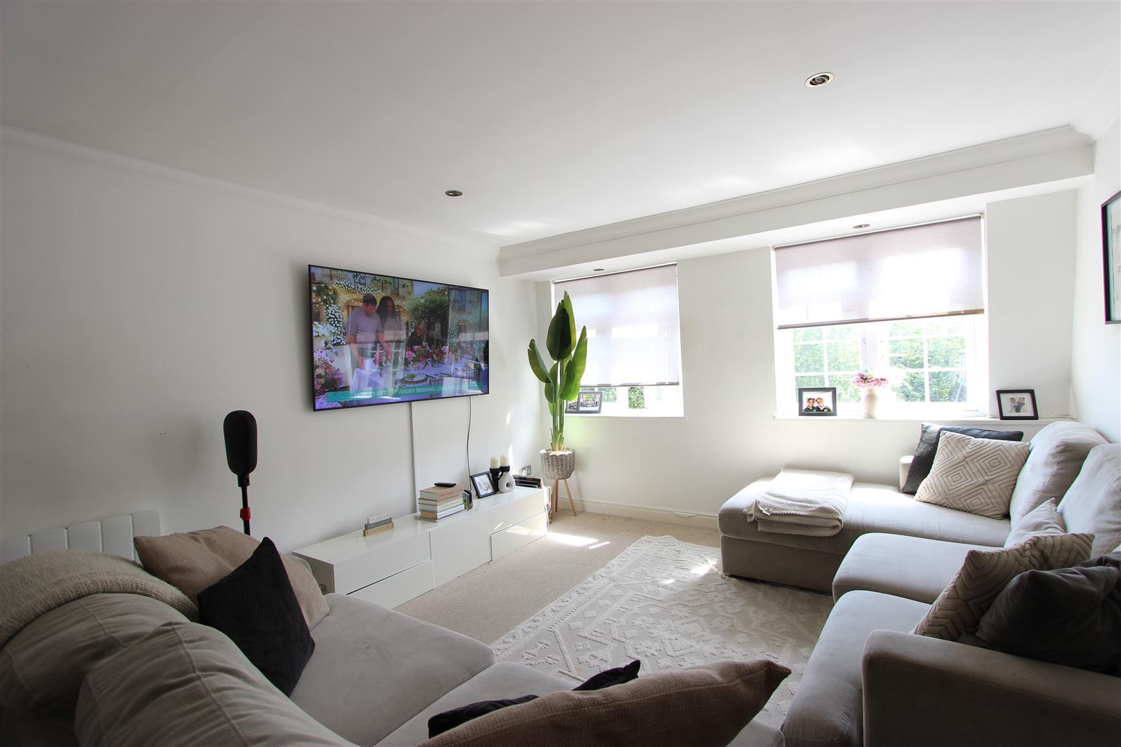 Property Image ca32c9ae-b18d-4efc-9cb6-bc55571665b1