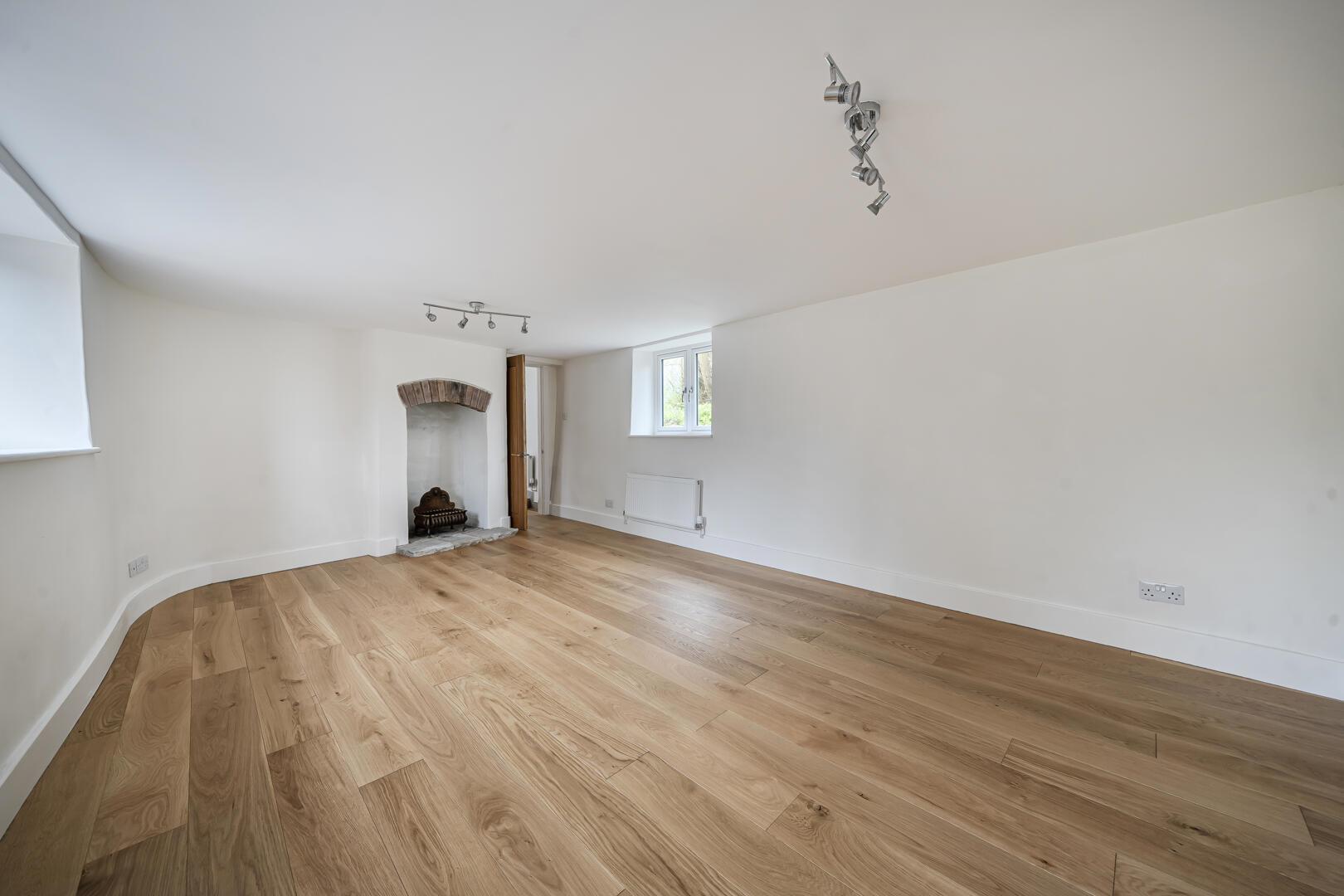Property Image ca34cdc7-1e52-480e-97e5-1d5982359d96