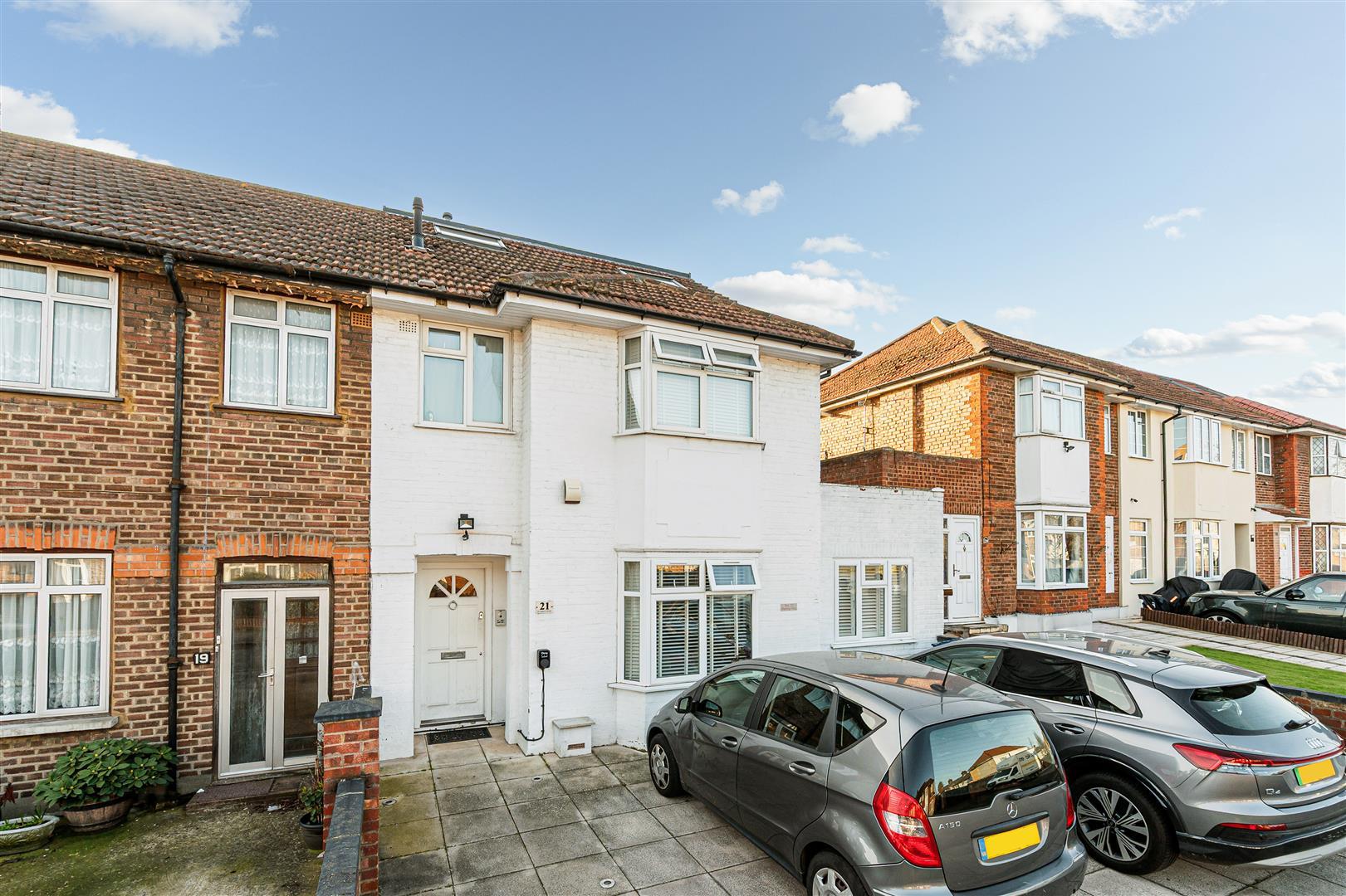 Property Image ca3d3ef4-e78c-4b40-81cd-7727b7b031f9