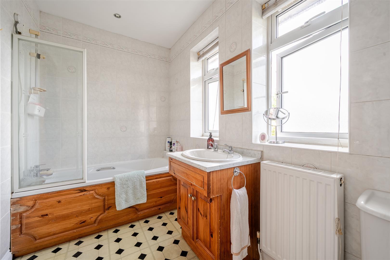 Property Image ca7da471-1935-4139-80e6-2b6db82ea70a