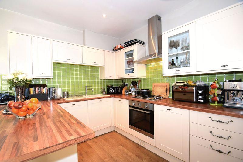 Property Image ca80b745-0d7d-4d0a-90d5-38940cbfcb3e