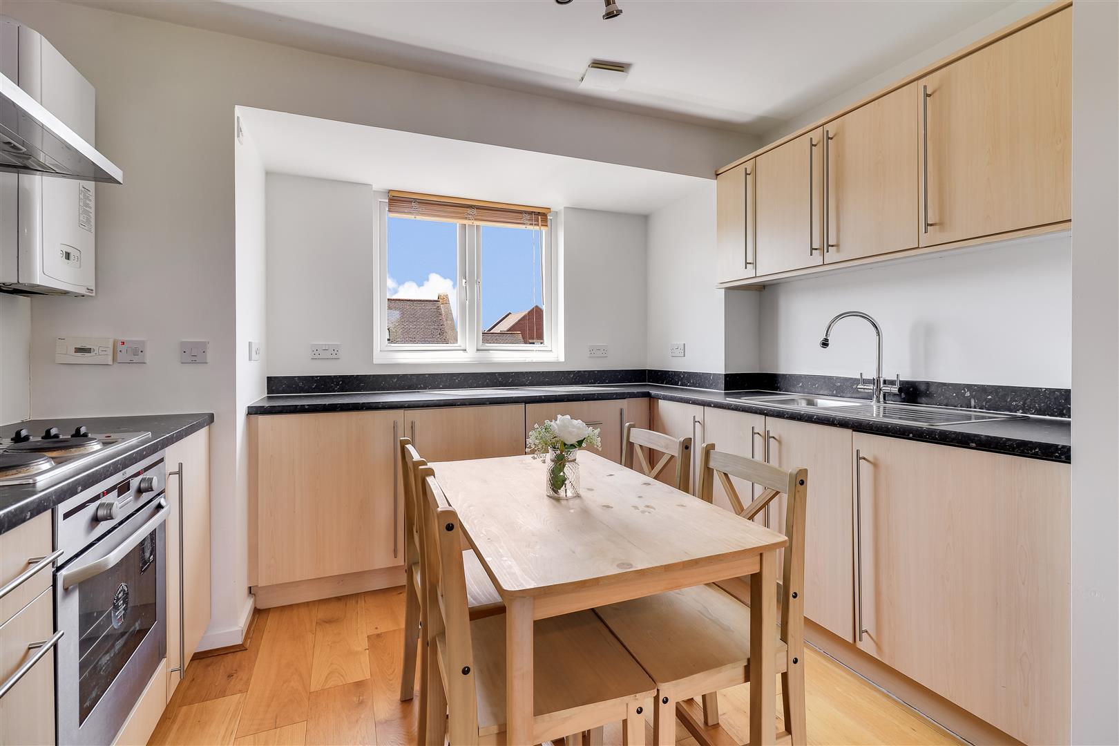 Property Image ca898308-a641-4207-ad6e-8194184e5507