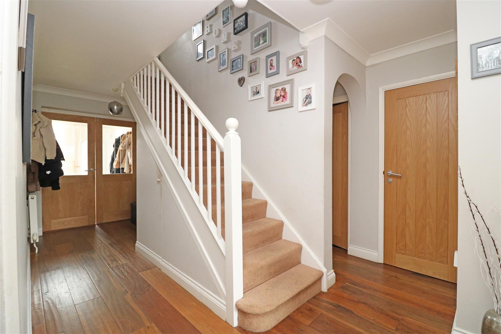 Property Image ca8f1864-c384-4c92-addd-797c9dc26e07