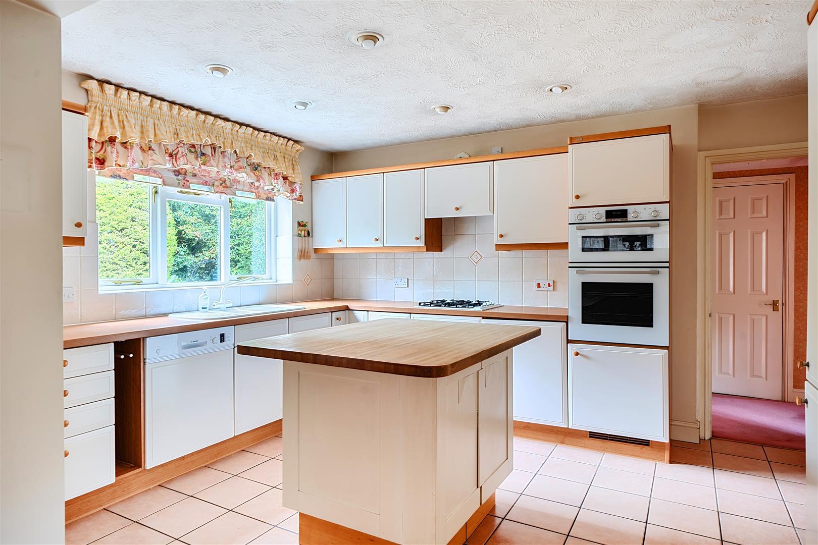 Property Image ca984e8b-428d-49e2-b675-b4d32ec5c216