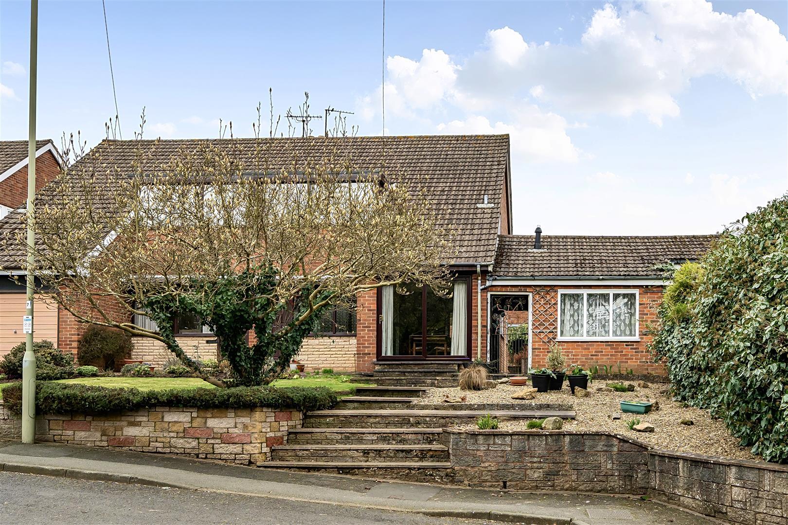 Property Image cabcbeb9-813b-431f-8274-35a5778d3849
