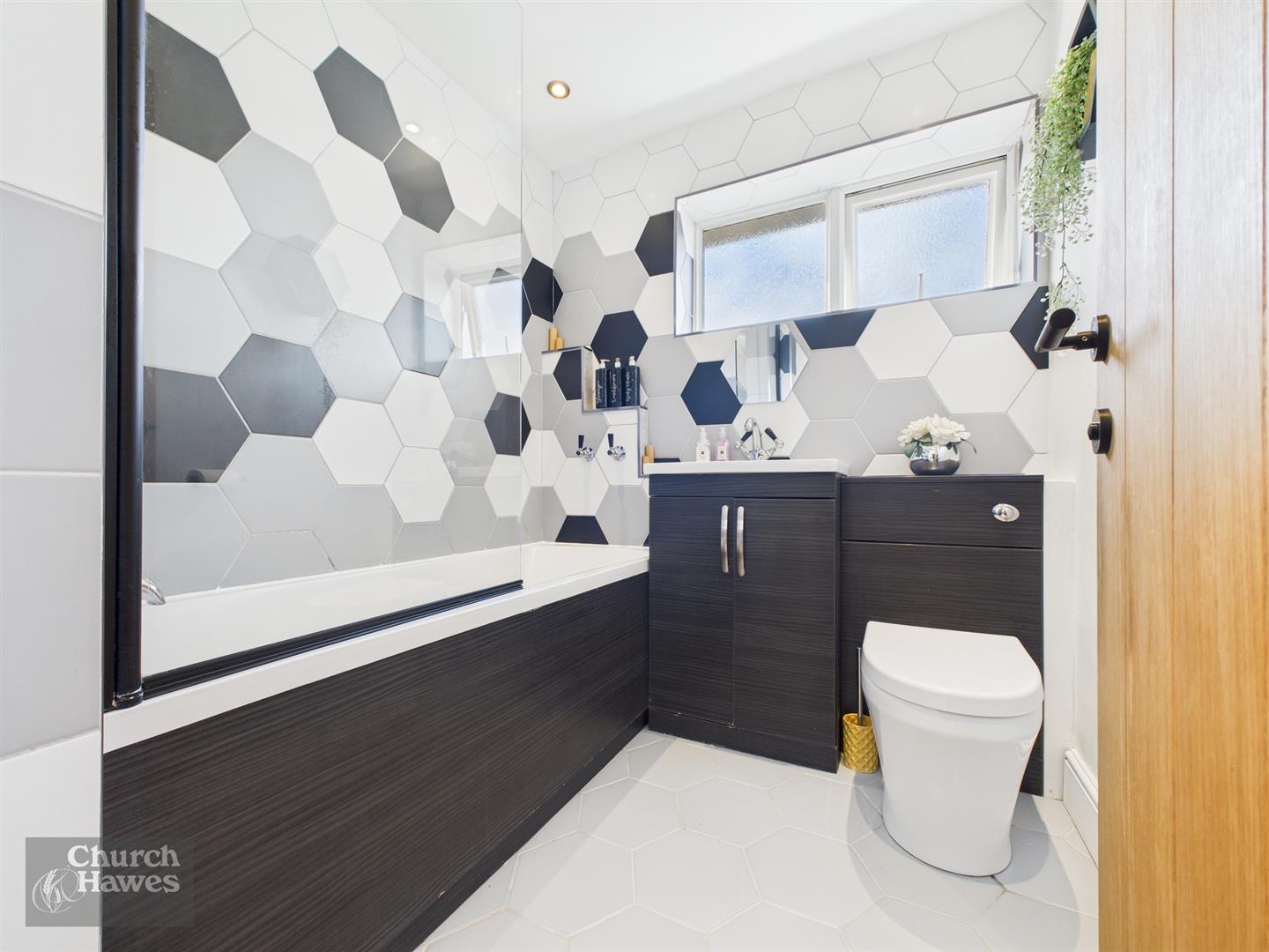 Property Image cacdeb35-2c44-4cca-9860-1b28422752c1