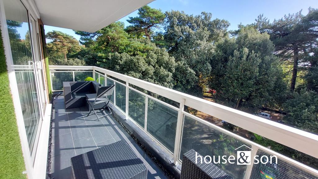 Property Image cad0be8e-39f9-4ca8-987f-4e53bb3c858a
