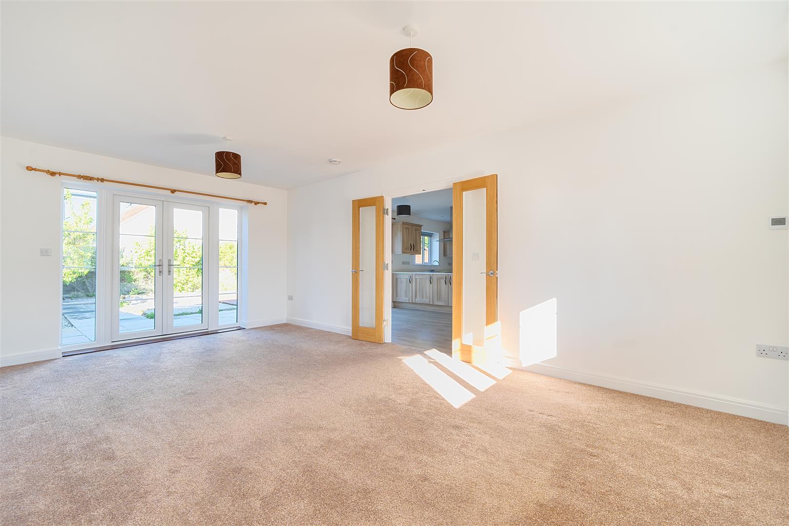 Property Image cadad733-6fad-410a-83c1-2dfe5dfb1a7f