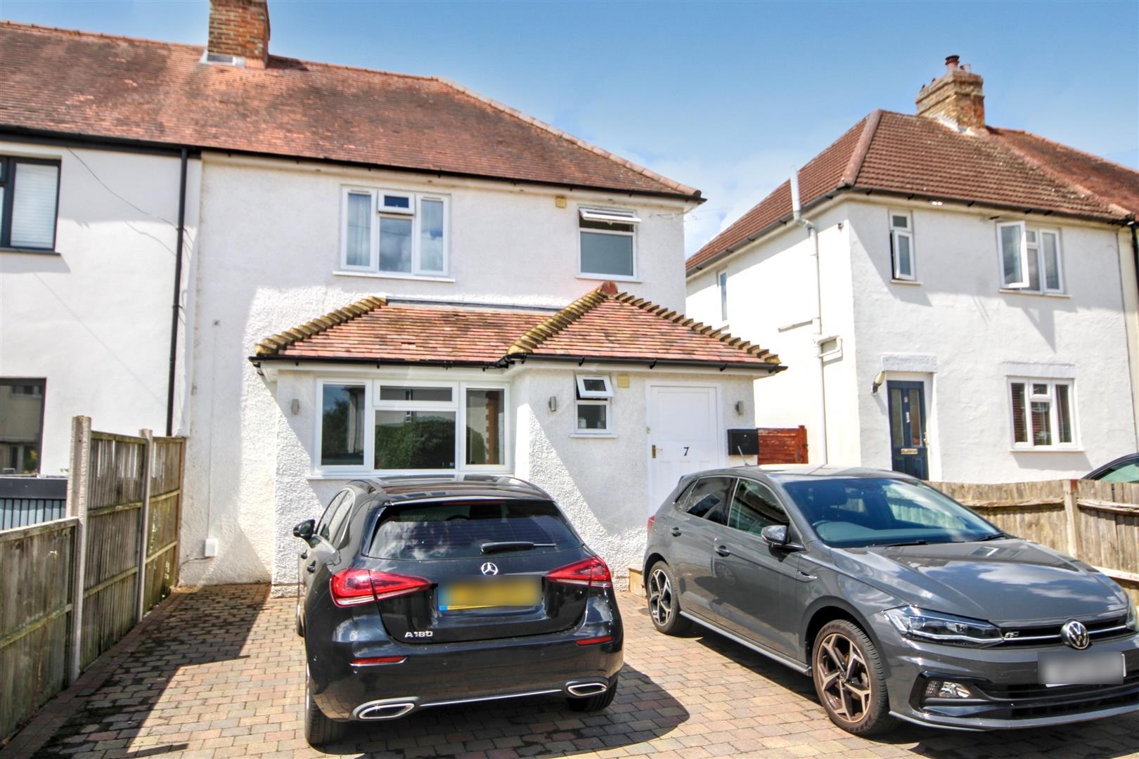 Property Image cae68c81-d0a0-450b-bdf5-ae896441c2eb