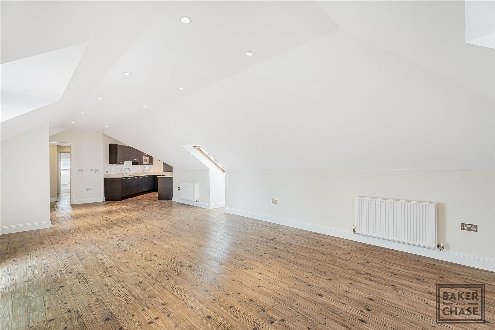 Property Image caf4f3d4-0ed0-4f50-82b3-f38cd6f22af6