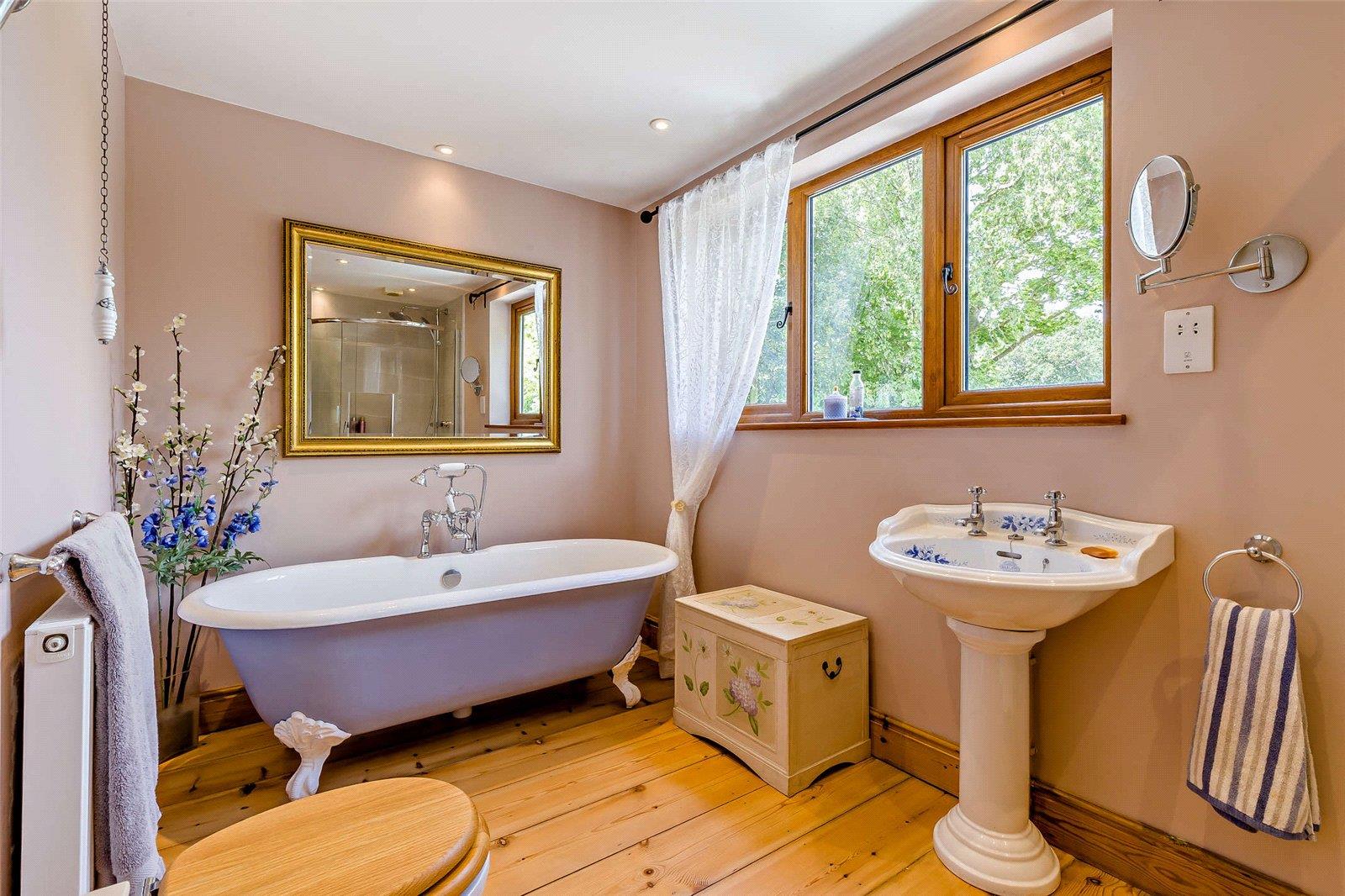 Property Image cb04b7e5-3598-48eb-9157-112ed076b299