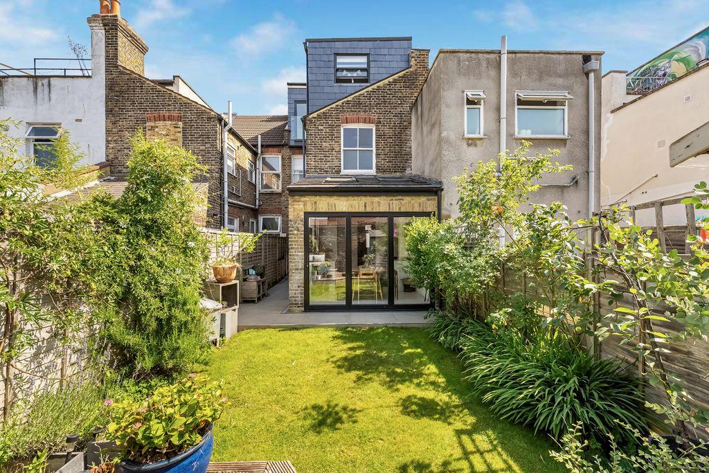 Property Image cb052e8c-21ef-48cb-9b39-ad2c7cb2d22b