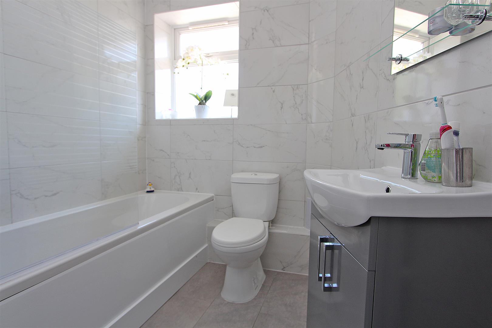 Property Image cb0e2056-95a7-4f1f-98ee-67c0e18bc285