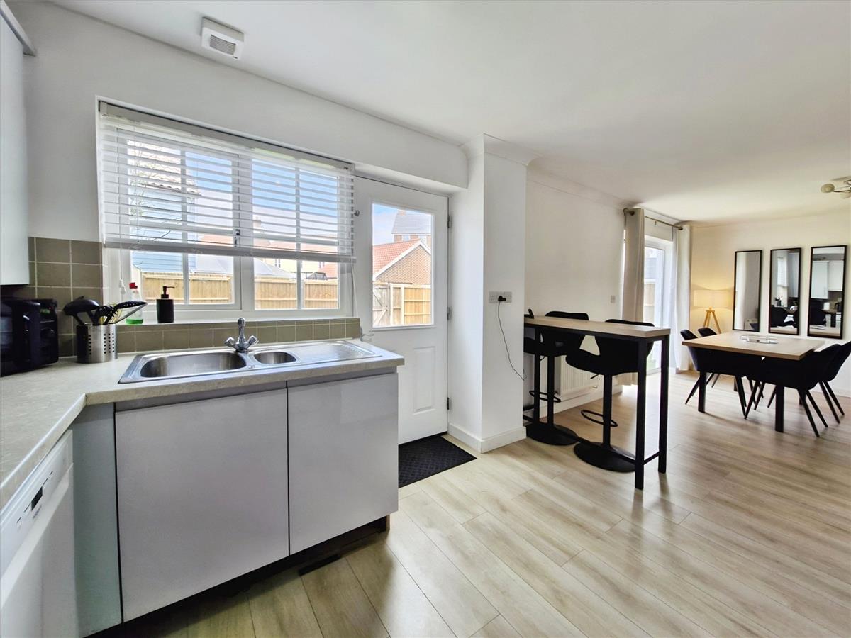 Property Image cb1e11b4-80b3-4e9d-9b62-d62d1b023f09